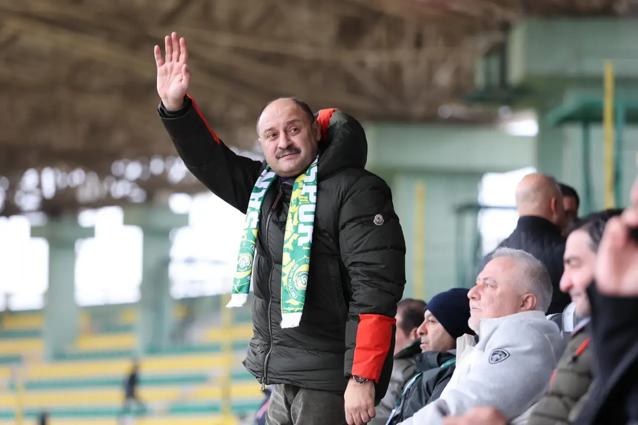 Şanlıurfaspor&rsquo;dan Muhteşem Geri D&ouml;n&uuml;ş: Bucaspor Karşısında 4-2&rsquo;lik Tarihi Galibiyet!