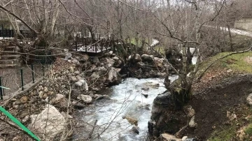 Sason'un Doğal Güzellikleri Karların Erimesiyle Bir Başka Güzel