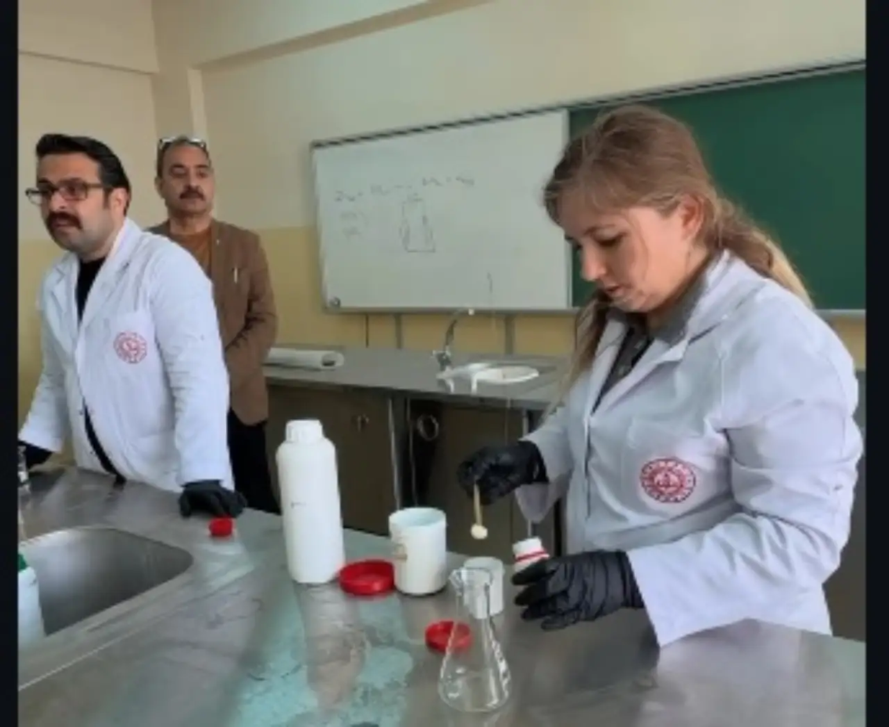 Siverek Şehit Ali &Ouml;zt&uuml;rk Anadolu Lisesi&rsquo;nde Yaparak Yaşayarak &Ouml;ğrenme Modeli  Hayat Buldu