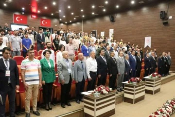 Siirt'te Arıcılık Çalıştayı: Bölgesel Kalkınma ve Arı Sağlığı Odak Noktası