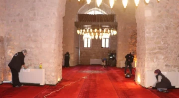 Siirt'te Camiler Ramazan Ayına Hazırlanıyor: Kapsamlı Temizlik Çalışmaları Başladı