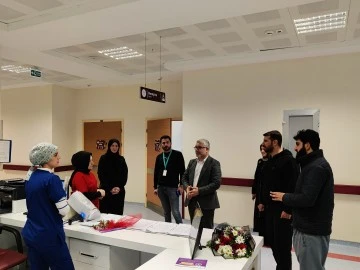 Silvan'da Anlamlı Proje: Hastane Odalarına Seccade ve Kuran-ı Kerim