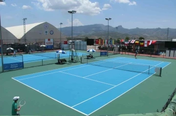 Şırnak'ta Tenis Heyecanı: 3. Uluslararası Cudi Cup Devam Ediyor