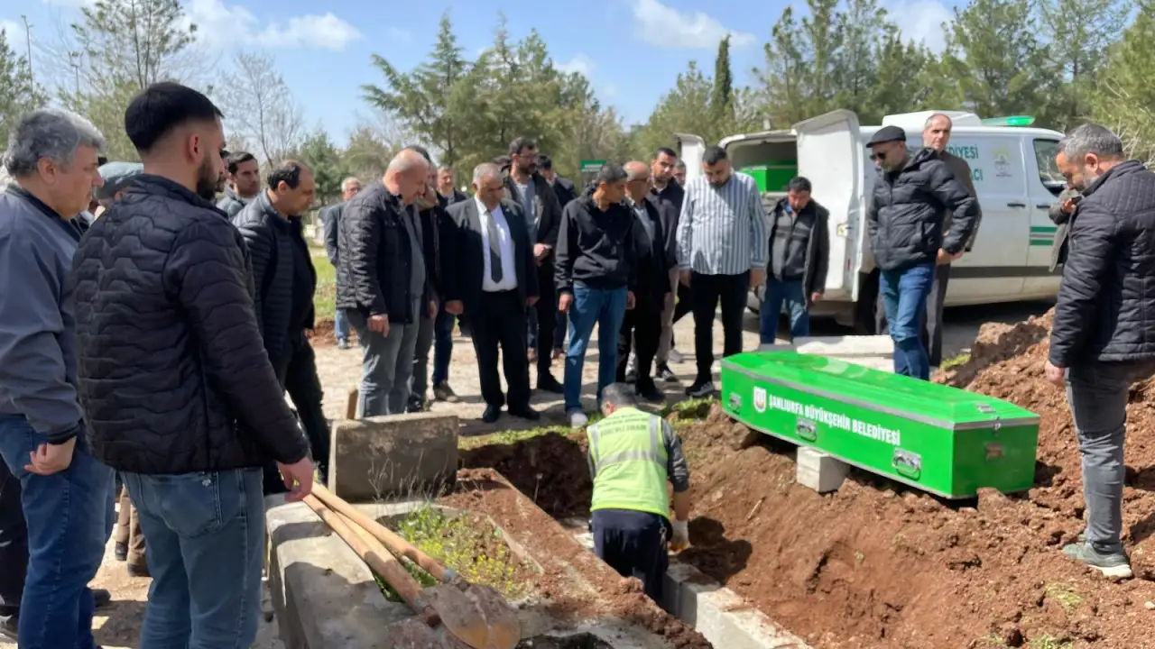 Siverek Basınının Acı Kaybı: Usta Kalem Mehmet G&uuml;y&uuml;&ccedil; Sonsuzluğa Yolcu Edildi!