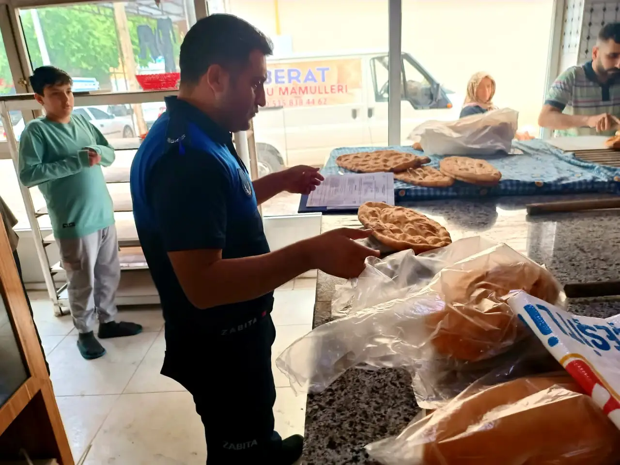 Siverek Belediyesi Zabıta Ekipleri Fırın Denetimlerini Sıkılaştırdı