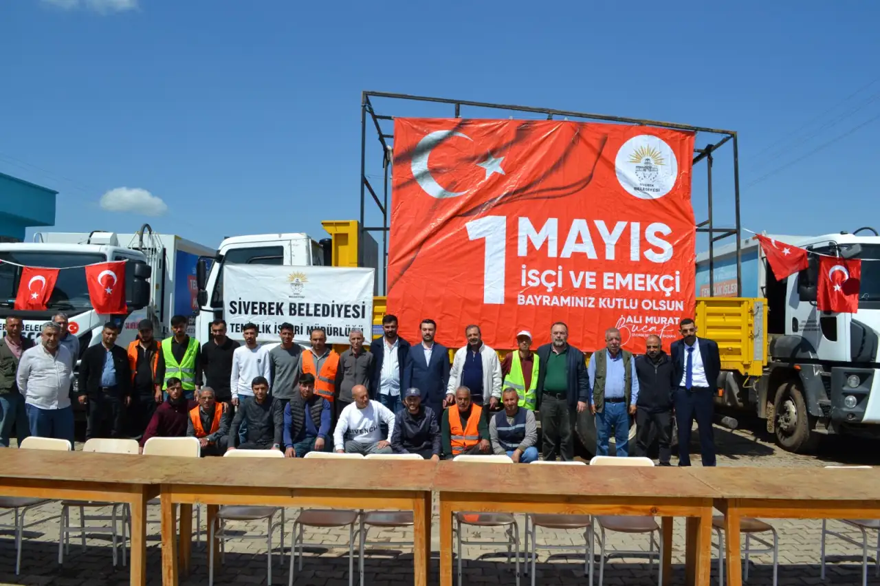 Siverek&rsquo;in Hafızasından İş&ccedil;ilere Vefa: Eski Başkan Abikoğlu&rsquo;ndan 1 Mayıs &Ccedil;ıkartması