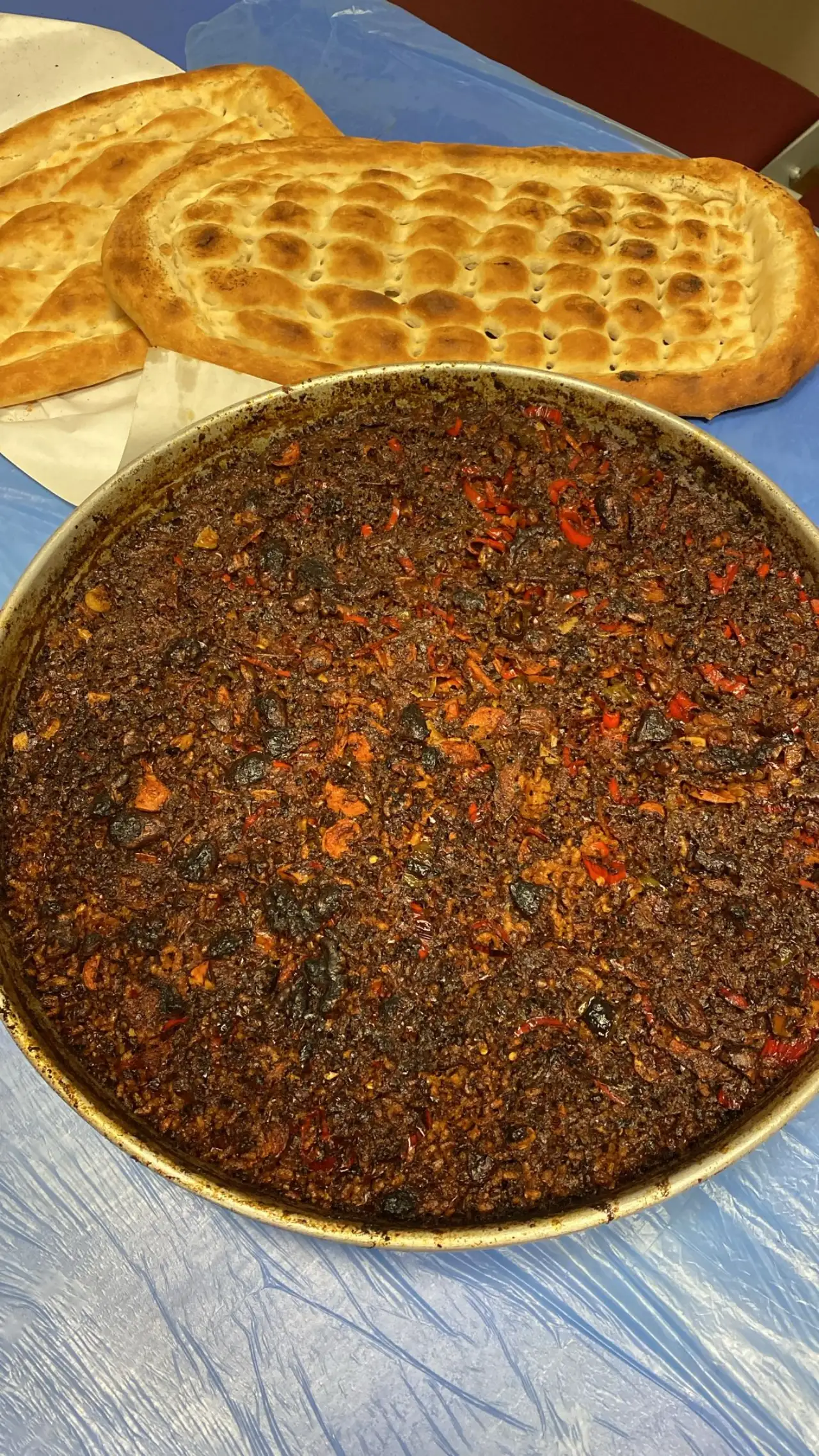 Siverek&rsquo;in Saklı Lezzet Mirası: Taş Fırından Sofralara Meyhane Pilavı