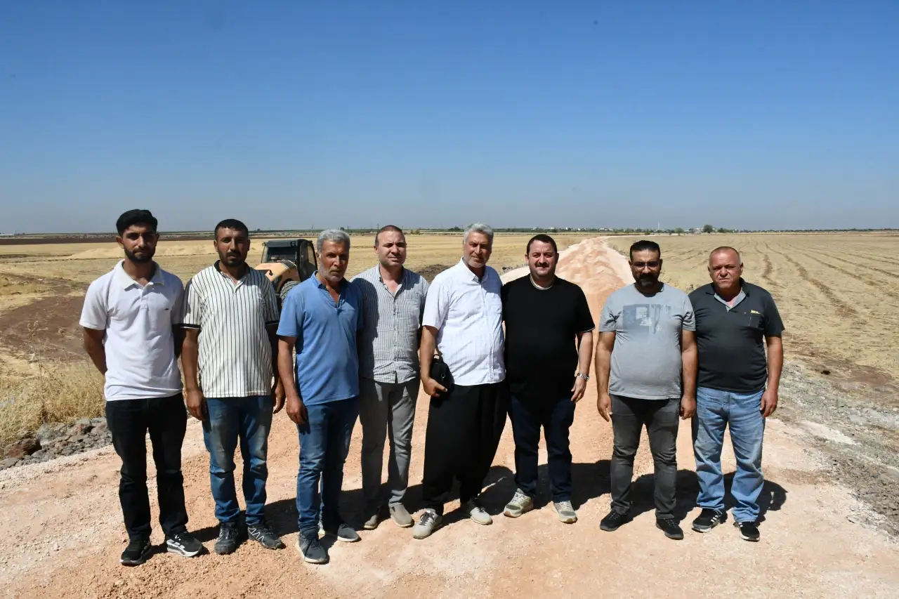 Siverek Karakoyun Kırsal Mahallesinde Yol Çalışması