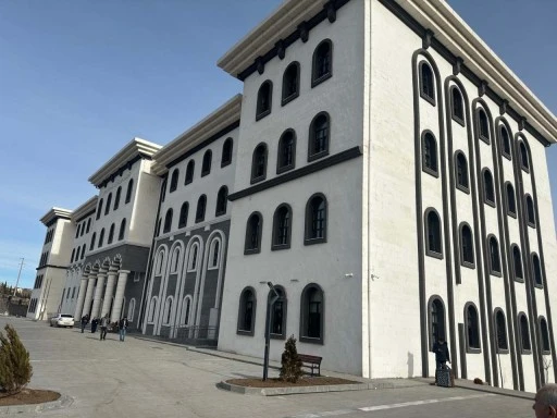 Siverek Kaymakamlığı&rsquo;ndan Sosyal Medya Uyarısı: Ger&ccedil;eğe Aykırı Paylaşımlara Yasal İşlem