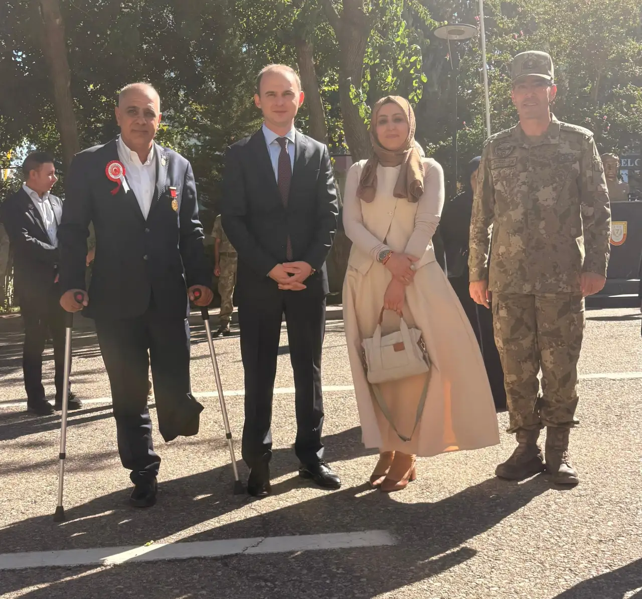  Siverek'te Gaziler Günü'nde Kahramanlara Minnet Ziyareti