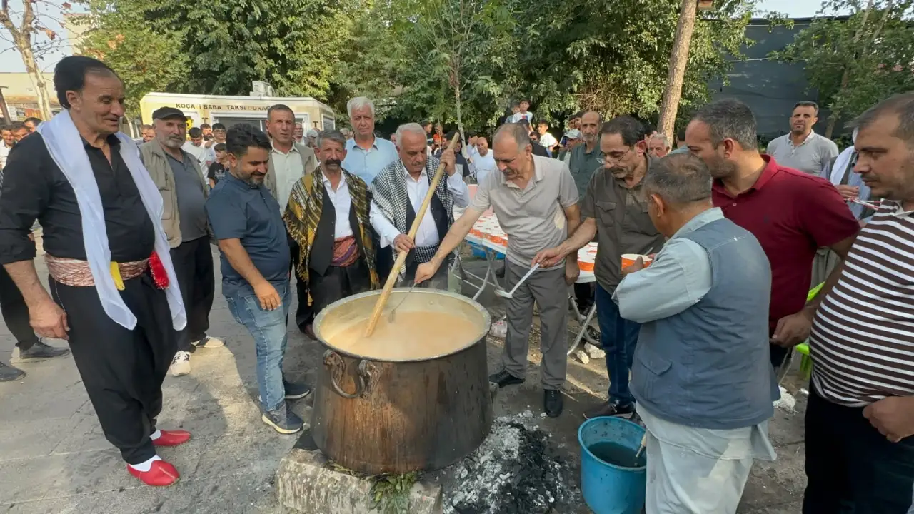 Siverek'te Geleneksel Şire ve Kerge Şenliği Coşkusu