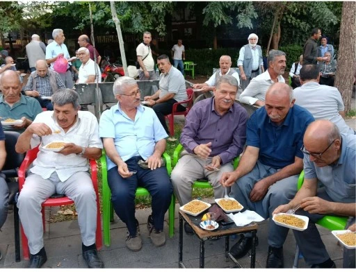 Siverek&rsquo;te Kaybolmaya Y&uuml;z Tutan Bulgur Kaynatma Geleneği Yeniden Yaşatıldı