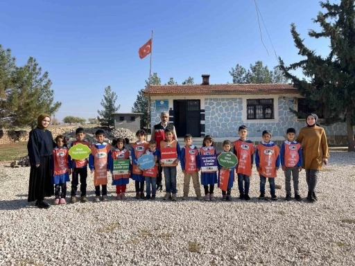 Siverek’te Köy Okulu Öğrencilerine Doğa Sevgisini Artıran Anlamlı Eğitim