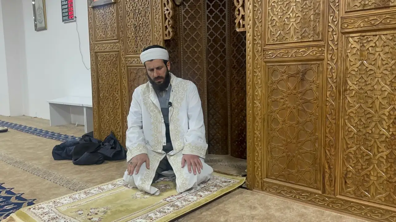 Siverek&rsquo;te Mira&ccedil; Kandili Maneviyatı: G&ouml;n&uuml;ller Cuma Polat Camisi&rsquo;nde Buluştu