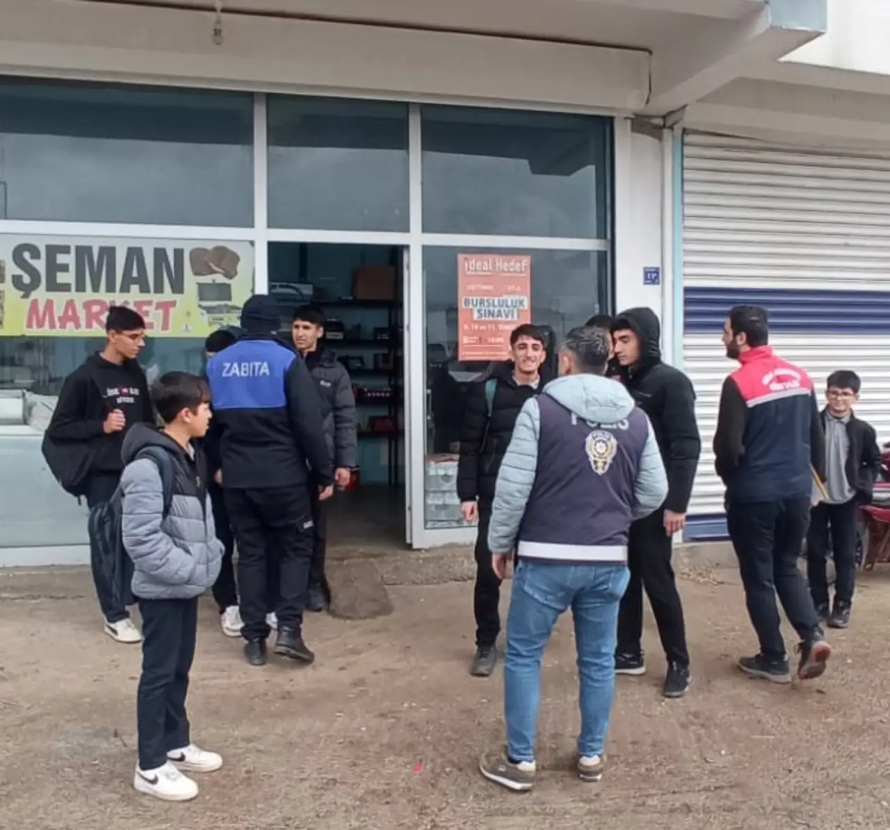 Siverek&rsquo;te Okul &Ccedil;evrelerine "G&uuml;venlik Kalkanı": Geniş Kapsamlı Denetim Seferberliği Başladı!