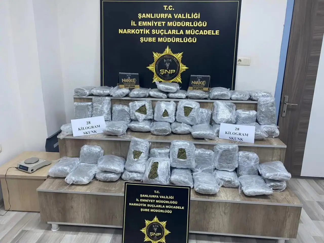 Siverek’te Uyuşturucu Operasyonu: 28 Kilo Skunk Ele Geçirildi