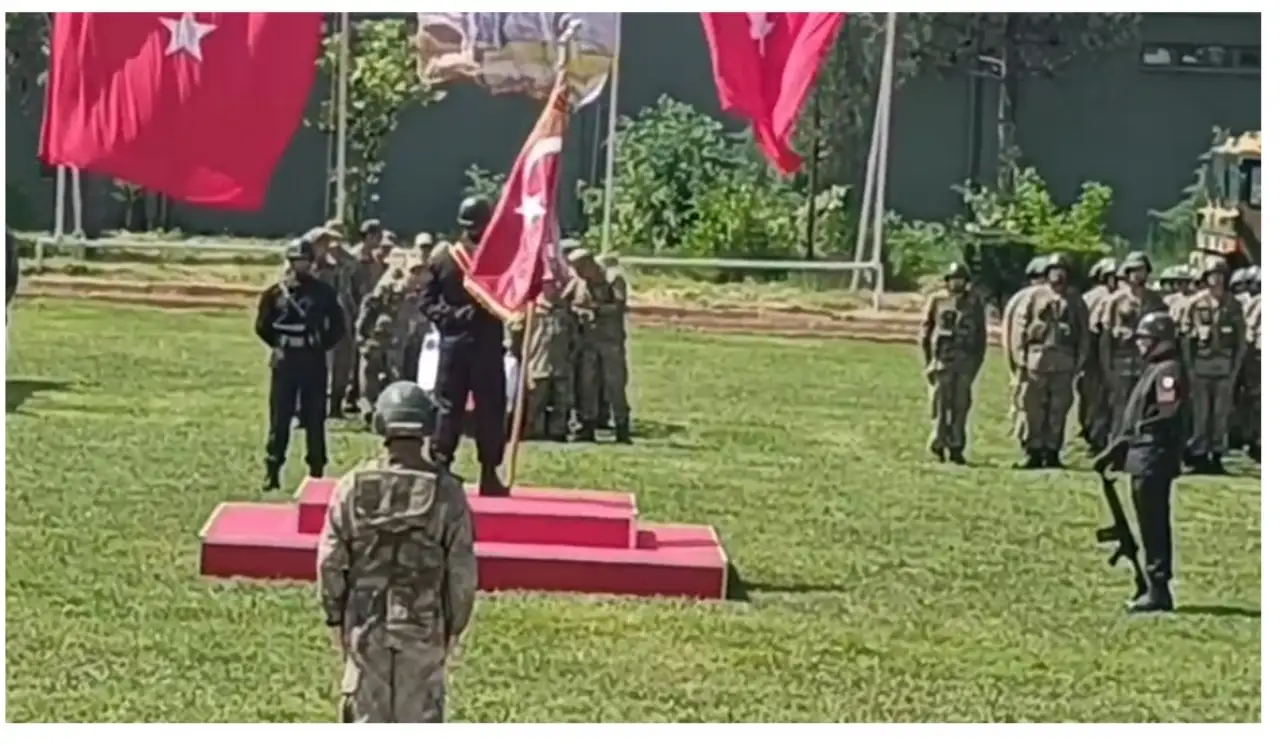 Siverek'te Vatan Sevgisi Engel Tanımadı: 13 &Ouml;zel Y&uuml;reğin Askerlik Gururu