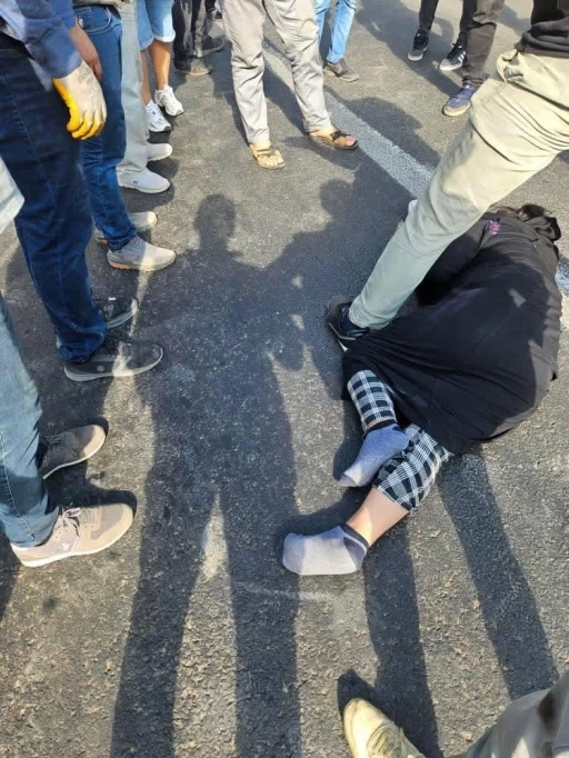 Siverek’te Yolun Karşısına Geçmeye Çalışan Kadına Otomobil Çarptı