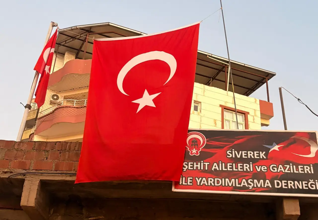 Siverek&rsquo;ten &Ccedil;anakkale Ruhu Y&uuml;kseldi: "Bu Destan Eğilmeyen Başımızın Nişanesidir"