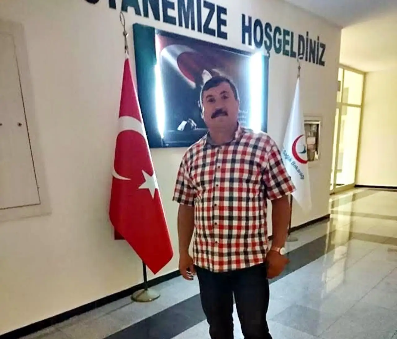 Siverek&rsquo;ten Milli Birlik Nidası: CHP İl&ccedil;e Başkanı Demirb&uuml;ken&rsquo;den Bayrak Saldırısına Sert Tepki!