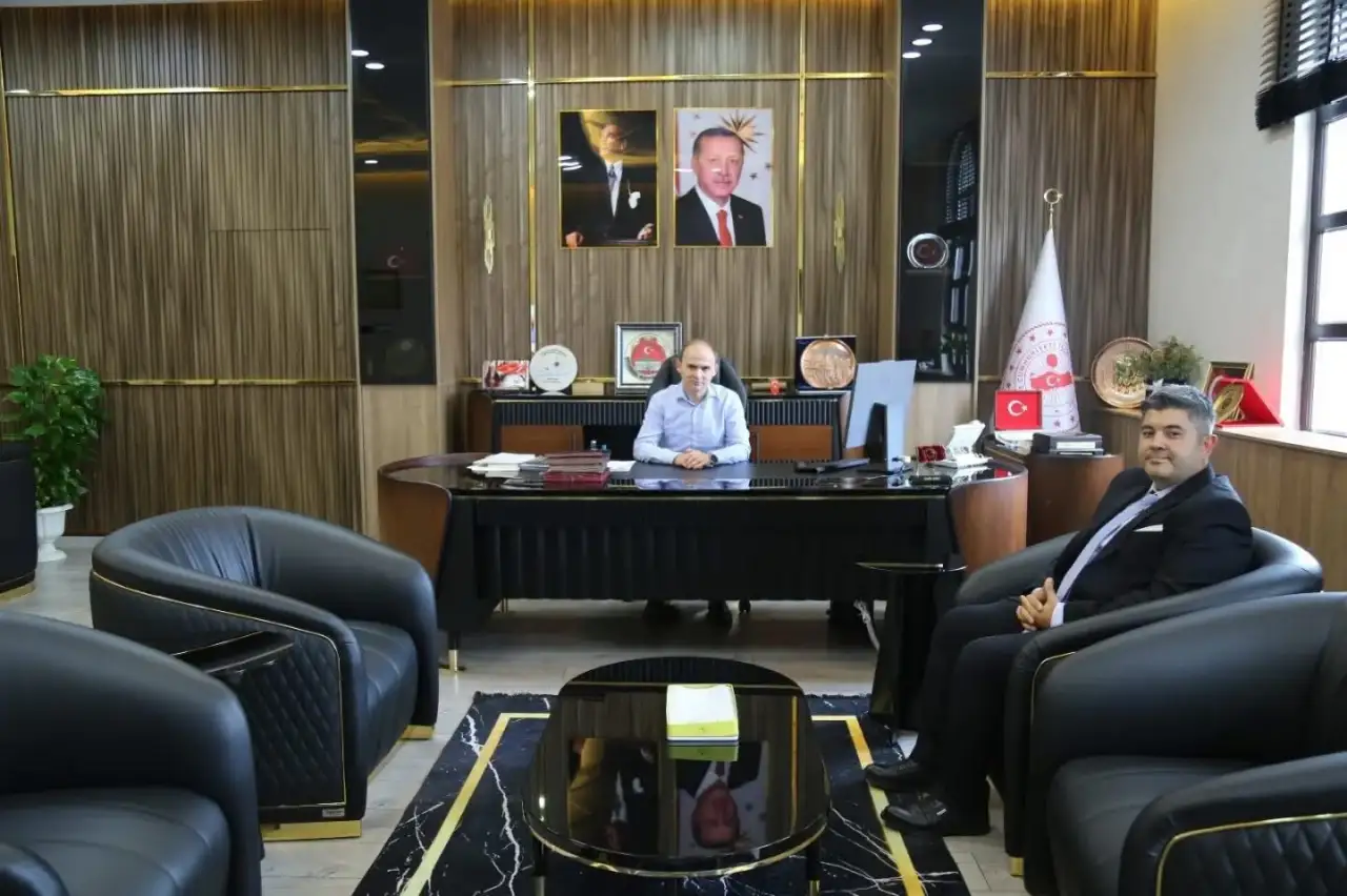 Siverek Vergi Dairesi M&uuml;d&uuml;r&uuml; Serkan Akg&uuml;n G&ouml;revine Başladı