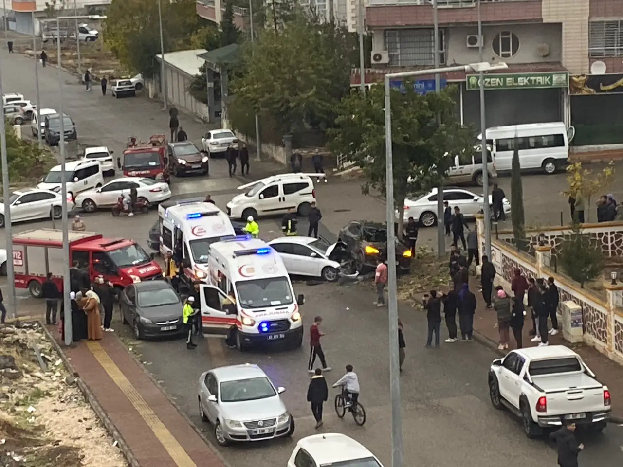 Siverek Yenişehir Mahallesi’nde Meydana Gelen Trafik Kazası Korkuttu