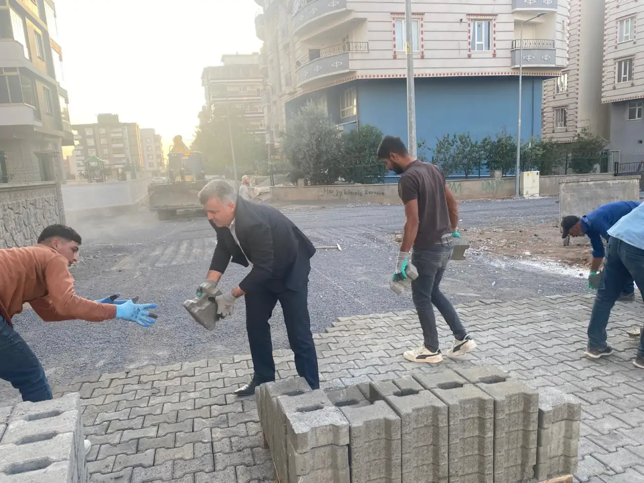 Siverek Yenişehir Muhtarı Ali Hançer’den Örnek Davranış