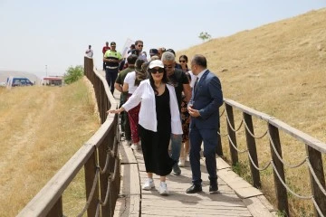 Türkan Şoray Göbeklitepe'nin Tarihine Yolculuk Yaptı