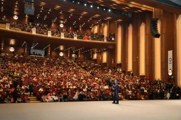 Türkiye'nin Uzay Yolculuğunda Yeni Bir Sayfa: İlk Astronotumuz Gençlerle Buluştu