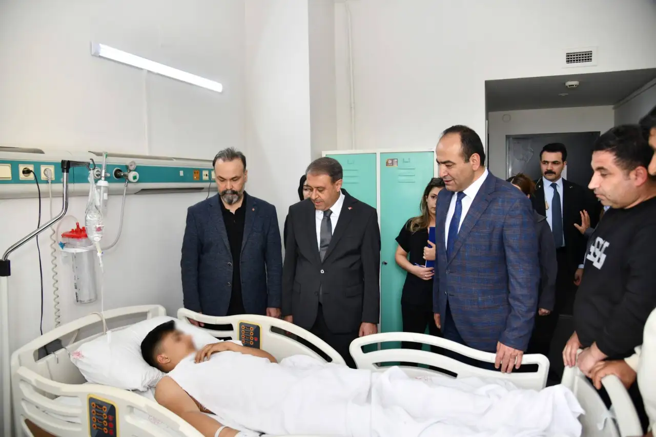 Vali Hasan Şıldak&rsquo;tan Yaralı Eğitim Neferlerine Vefa Ziyareti: