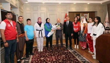 Vali Varol, Uluslararası Başarı Elde Eden Milli Sporcuları Kabul Etti