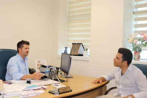 Yaz Sıcakları B&ouml;brekleri Zorluyor! Uzmanından Taş Riskine Karşı Kritik Uyarılar