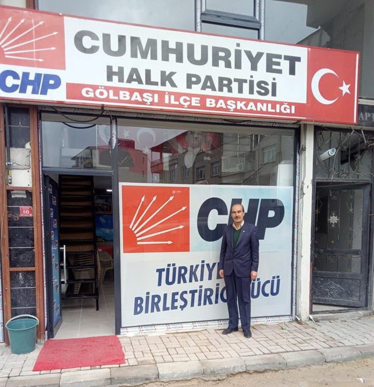 CHP İlçe Başkanı ve Yönetim Kurulu Üyelerinden Sürpriz İstifa