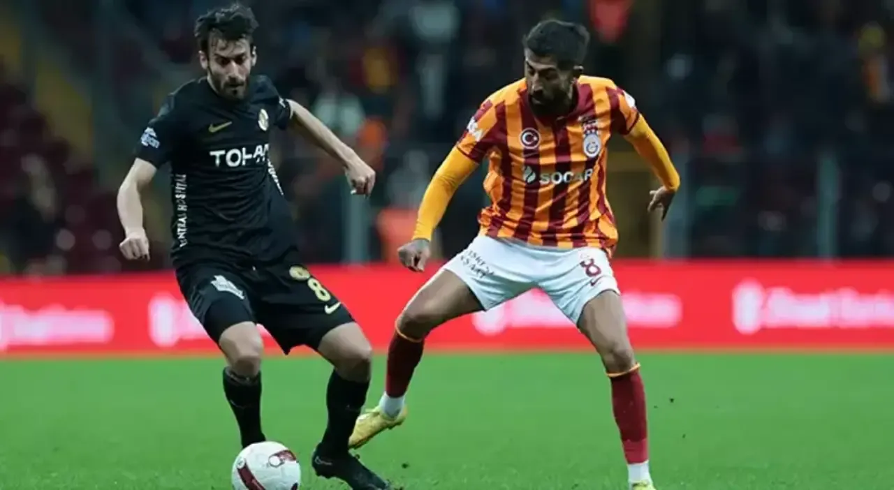 Galatasaray&#039;ın Yıldızı Parlıyor: Kerem Demirbay Sahada Fırtına Gibi