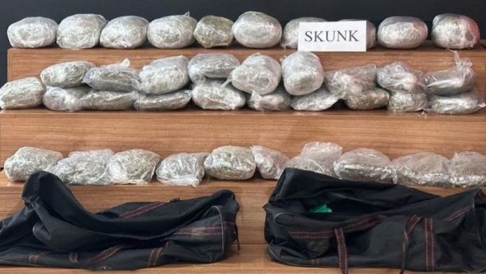 Yapılan Operasyonda Kilolarca Uyuşturucu Ele Geçirildi