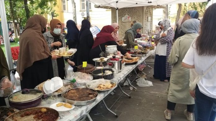 Depremzedeler Yararına Kermes