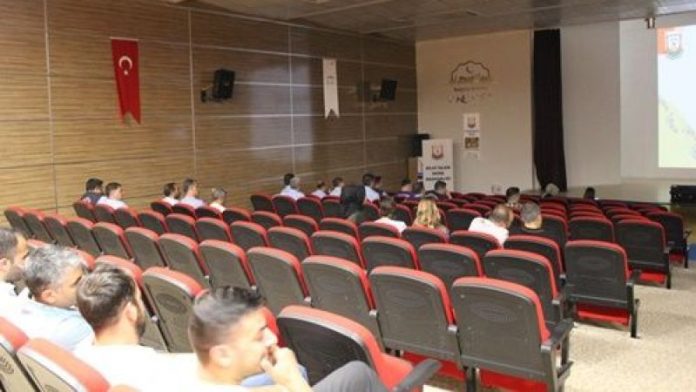 Büyükşehir’den Personellere Eğitim Semineri Verildi