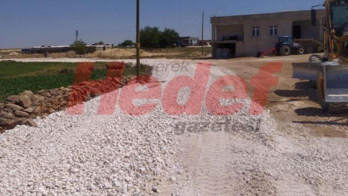 Kırsal Alanda Yol Yapım Çalışmaları Devam Ediyor