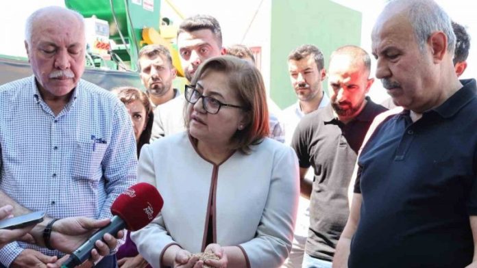 Belediyeden Çiftçilere Destek