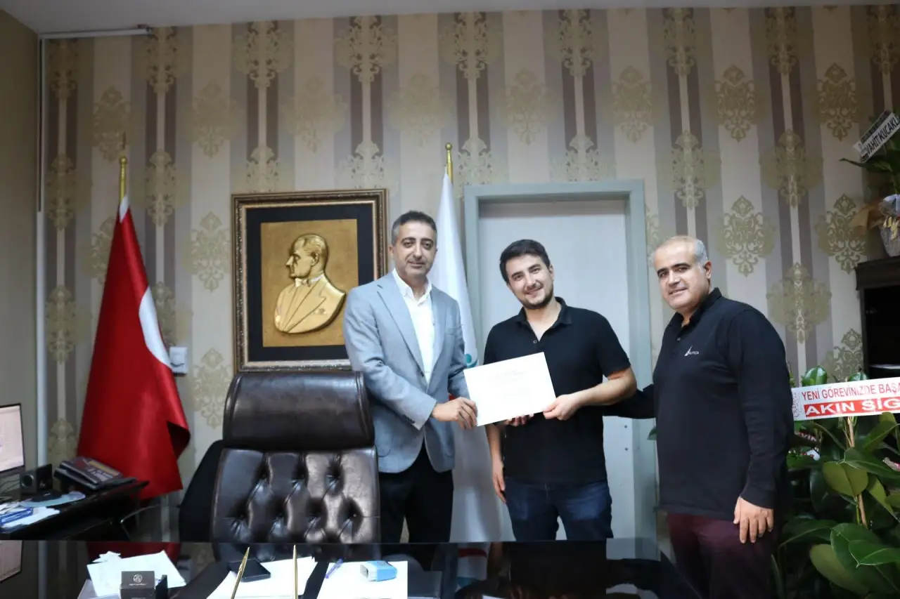 Siverek Devlet Hastanesi’nde Görev Süresini Tamamlayan Doktora Teşekkür Belgesi