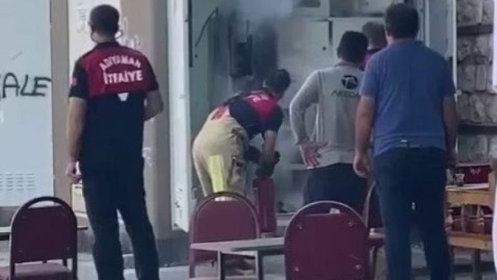 Trafo Yandı Görenler Korktu