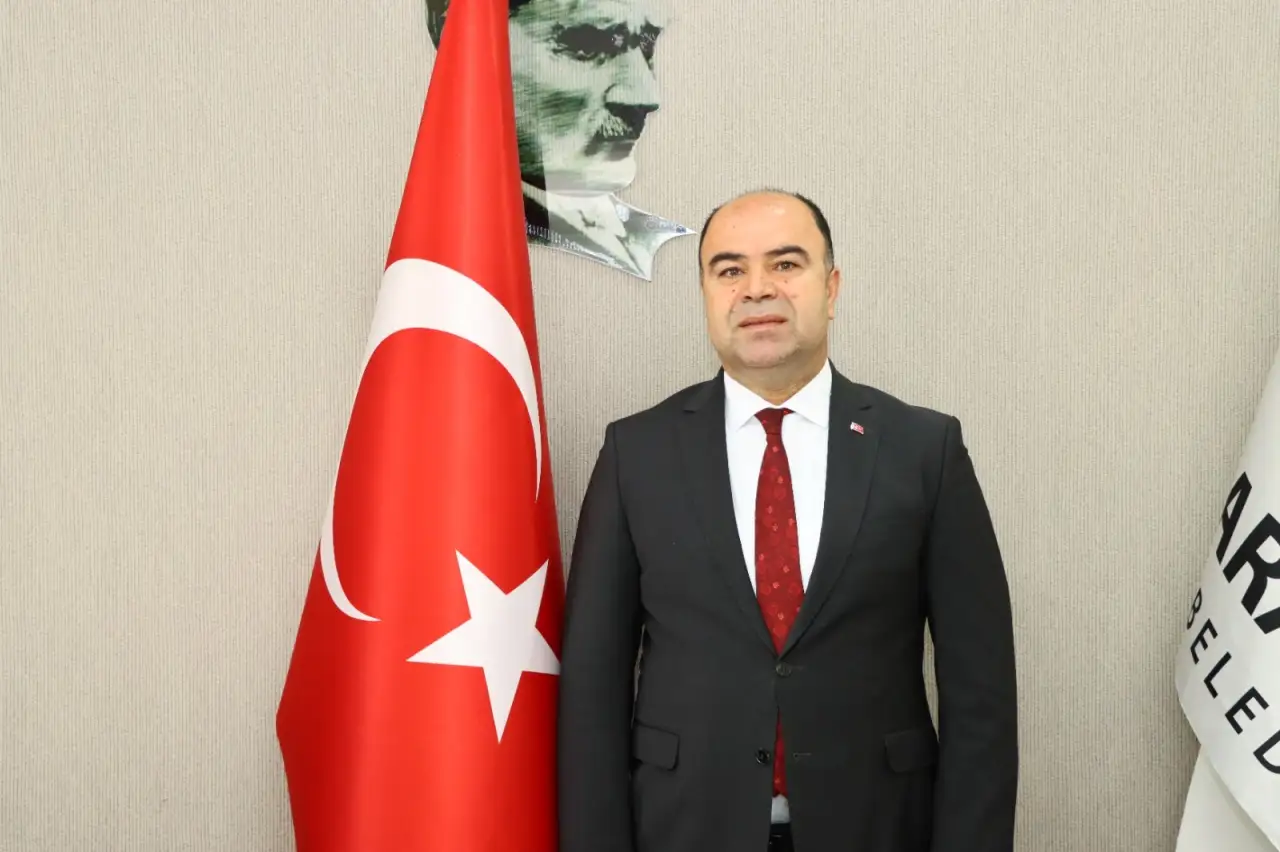 BAŞKAN NİHAT ÇİFTÇİ’DEN 29 EKİM CUMHURİYET BAYRAMI MESAJI