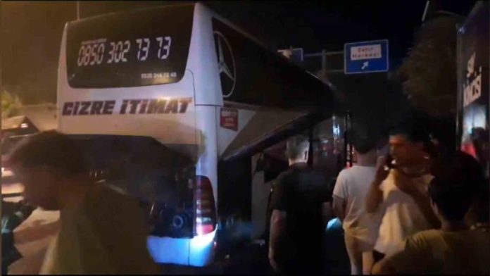 Yolcu Otobüsündeki Arıza Yolcuları Korkuttu